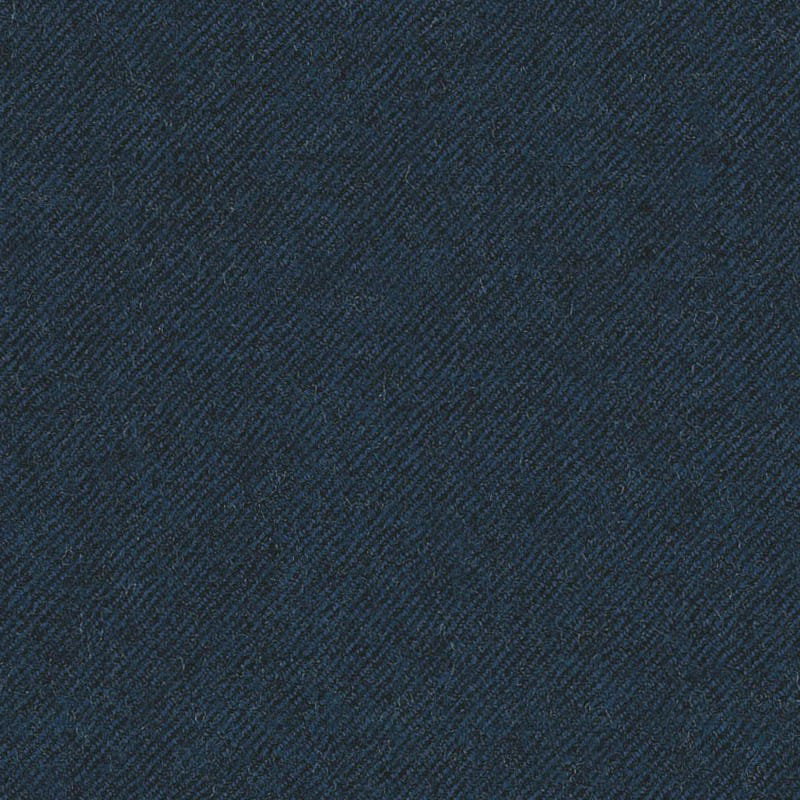 CLASSIC WORSTED FLANNEL